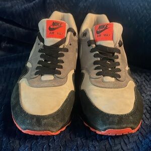 Nike AirMax 1LTR shoe. Men’s SZ:10.5. Gently used. Granite grey w/orange tread.
